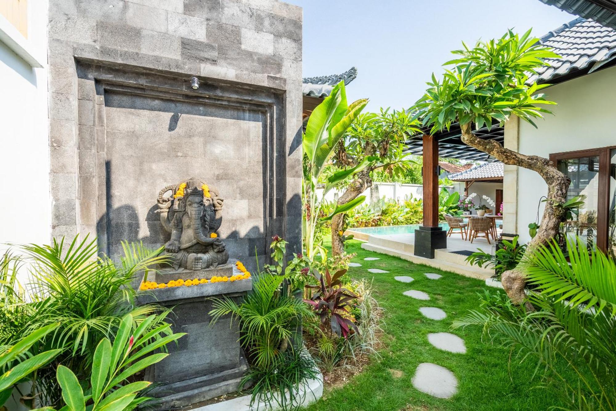 Tranquility Manor Bali Villa ซานูร์ ภายนอก รูปภาพ