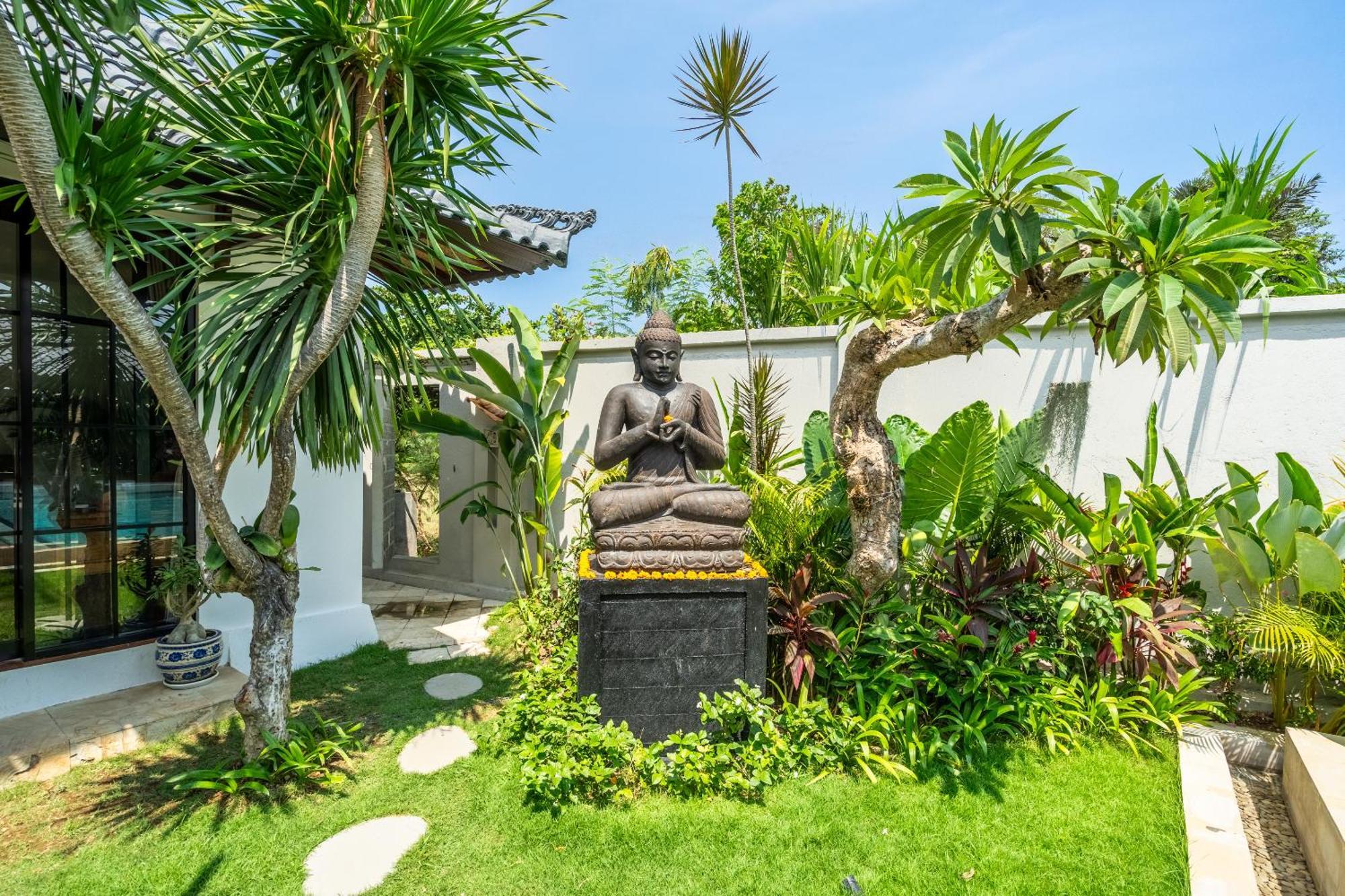 Tranquility Manor Bali Villa ซานูร์ ภายนอก รูปภาพ